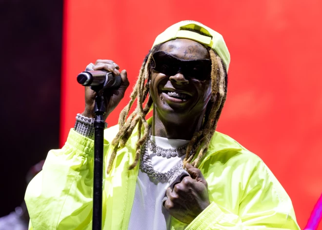 Latvijas tenisa zvaigzne Ostapenko saņem personīgu pateicību no repera Lil Wayne