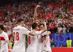 Turcija kompensācijas laikā izrauj uzvaru pār Čehiju un iekļūst Eiropas futbola čempionāta astotdaļfinālā