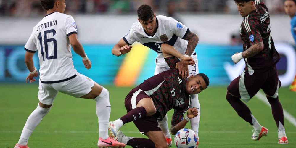 Meksikas neveiksmes "Copa America" turpinās; Venecuēla joprojām perfekta