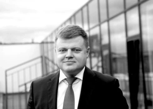 Pāvels Rebenoks tika noslepkavots 2020. gada 20. septembrī savās mājās Langsdiņos.