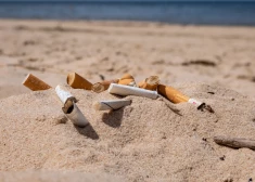 Новые запреты в Юрмале - на пляжах запрещено курить и ставить палатки