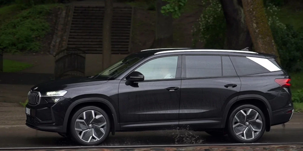 Jaunais "Kodiaq" Jāņa Granta ieskatā izskatās gan nopietnāks, gan reprezentablāks.