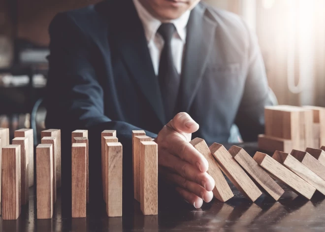 "Latvijas naftas tranzīts" pārtrauc saimniecisko darbību