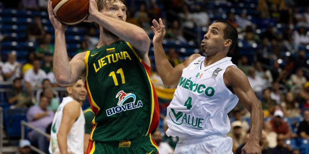 Lietuvas basketbolisti olimpiskajā kvalifikācijā trešajā trešdaļā nolauž Meksiku 