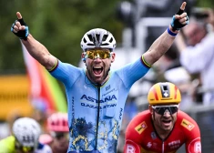 Kavendišs kļūst par "Tour de France" posmu uzvarām bagātāko riteņbraucēju
