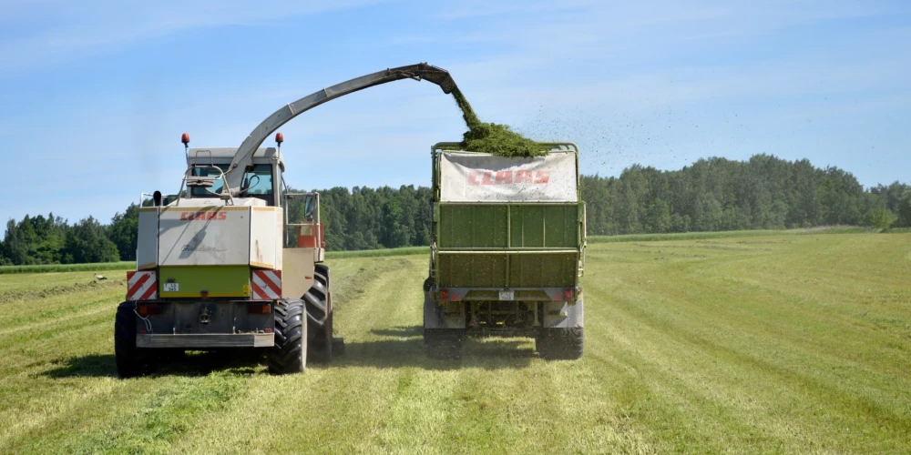 В некоторых районах фермеры уже приступили к обмолоту.