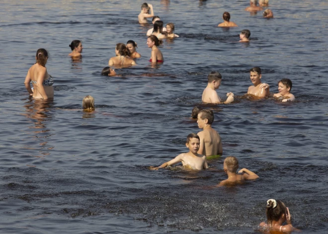 Никаких сине-зеленых водорослей! Все официальные пляжи Латвии пригодны для купания