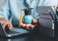 Vismaz 100 vidusskolas absolventi šogad plāno studēt ārzemēs 
