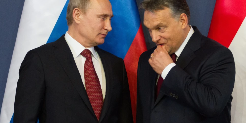 Владимир Путин и Виктор Орбан в 2015 году.