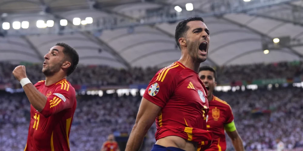 Spānija papildlaikā izrauj uzvaru pār mājinieci Vāciju un iekļūst Eiropas čempionāta pusfinālā