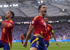 Spānija papildlaikā izrauj uzvaru un iekļūst Eiropas čempionāta pusfinālā