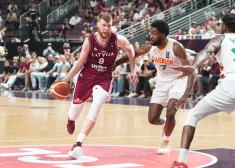 Viens no Latvijas basketbola izlases līderiem Dāvis Bertāns.
