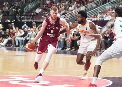 Viens no Latvijas basketbola izlases līderiem Dāvis Bertāns.