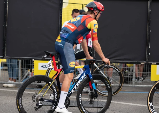 Skujiņam 21. vieta "Tour de France" astotajā posmā