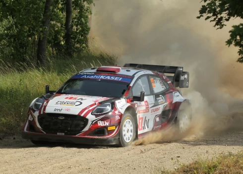 Mārtiņa Seksa ekipāža Polijā, kur izdevās sasniegt vēsturiski augsto piekto vietu WRC posmā.