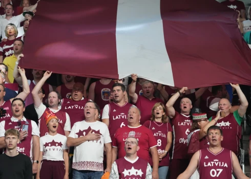 Olimpiskās kvalifikācijas turnīra pusfināla spēle bakstebolā vīriešiem starp Latvija un Kamerūnas valstsvienībām "Arēnā Rīga".