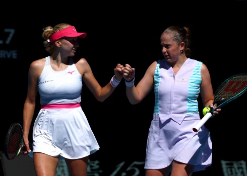 Latvijas-Ukrainas tandēms Aļona Ostapenko un Ludmila Kičenoka