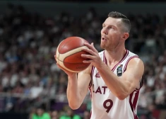Latvijas basketbola izlases kapteinis Dairis Bertāns.