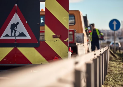 Uz remontdarbu laiku satiksmes ierobežojumi ir ieviesti 70 valsts autoceļu posmos