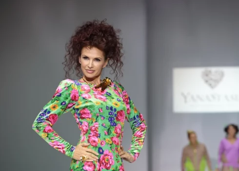 Эвелина Бледанс.