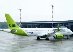 Сегодня начинаются специальные рейсы airBaltic в Лиепаю