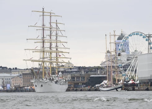 Прибыли 60 крупных и небольших парусников: регата Tall Ships Races Tallinn 2024 началась грандиозным концертом