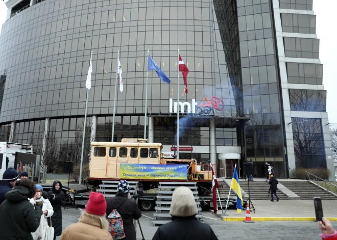 Piedāvā valstij zaudēt kontroli pār LMT un akcijas kotēt biržā