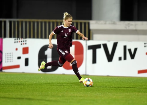 Latvijas sieviešu futbola izlasei svarīga uzvara pret Ziemeļmaķedoniju