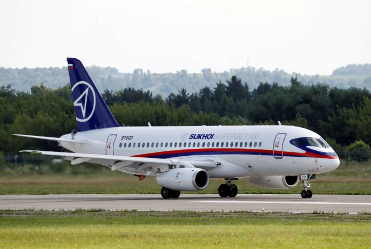 Krievijas lidmašīnas “Sukhoi Superjet 100” gribēja pirkt arī “airBaltic”.