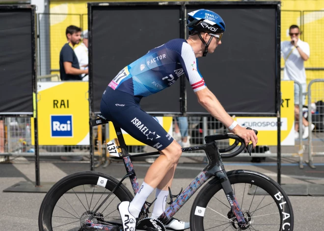 Neilands sekmīgākais no latviešiem "Tour de France" 14. posmā; Pogačars atraujas