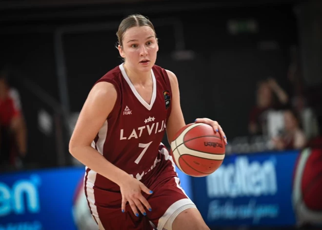 Enija Vīksne kļuvusi par labāko piespēlētāju U-20 Eiropas čempionātā