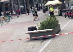 Rīgas centrā pamanīta aizdomīga soma; kā reaģēja policija?