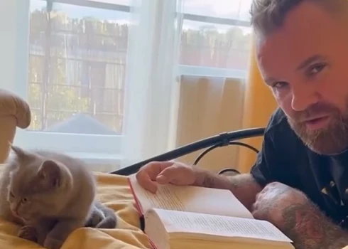 Pērnā gada oktobrī Kiviči uz mājām paņēma “britu” runčuku.