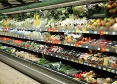 Хорошие новости: цены на продукты питания в Латвии значительно не вырастут, а может - и упадут