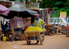 Nigēras hunta valsti grūž tikai lielākā bedrē