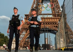 Trauksmainā laikā un pastiprinātas drošības apstākļos. Vai apkārtējais neaizēnos pašas olimpiskās spēles?