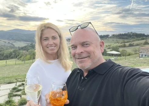 Ilona un Elmārs nu abi ir Taņņi.