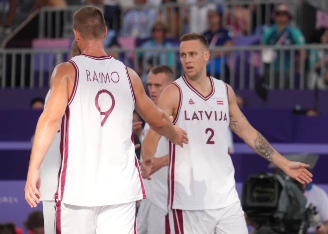 Olimpiskie čempioni Latvijas 3x3 basketbolisti ar Zigmāru Raimo, Franci Lāci, Kārli Lasmani un Nauri Miezi sastāvā 30. jūlijā Parīzes olimpiskās spēles sāka ar uzvaru.