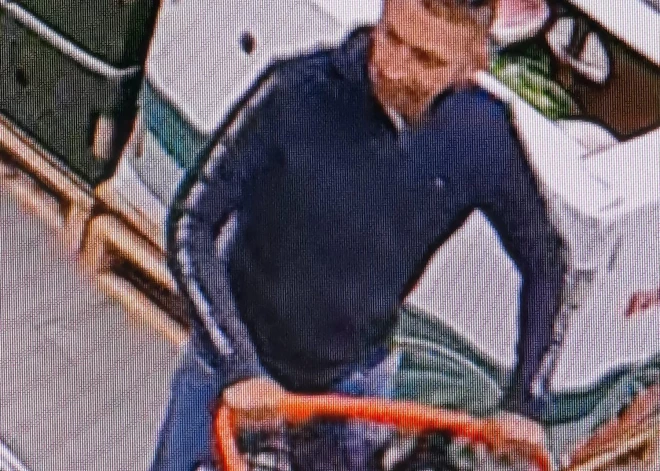 Policija lūdz palīdzību attēlā redzamā vīrieša identitātes un atrašanās vietas noskaidrošanā