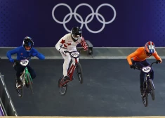 BMX braucējs Kristens Krīgers pamatīgi krīt un izstājas no olimpiskajām spēlēm