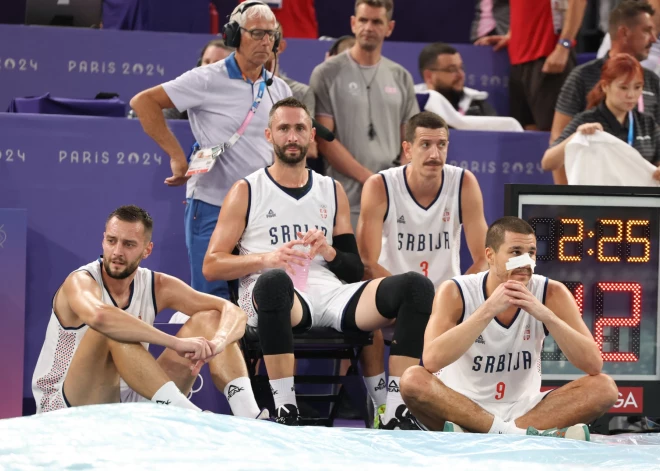 Pēc biļetes uz pusfinālu: Latvijas 3x3 basketbolisti pret mājinieku troksni un varenajiem serbiem