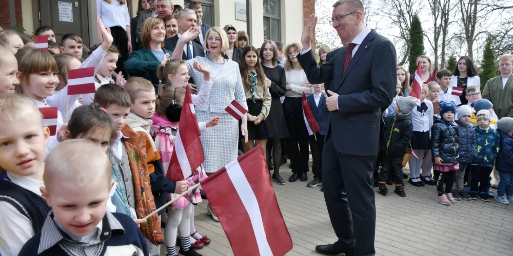 Valsts prezidents savas vizītes laikā Augšdaugavas novadā tiekas ar latgaliešu jauno paaudzi 2024. gada aprīļa vidū.