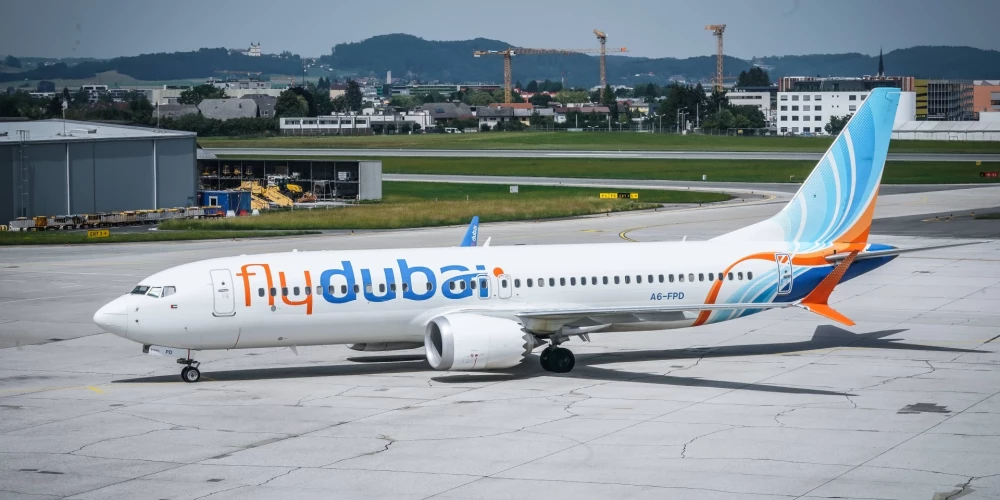 "flyDubai" lidmašīna