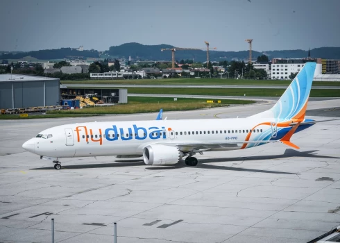 "flyDubai" lidmašīna