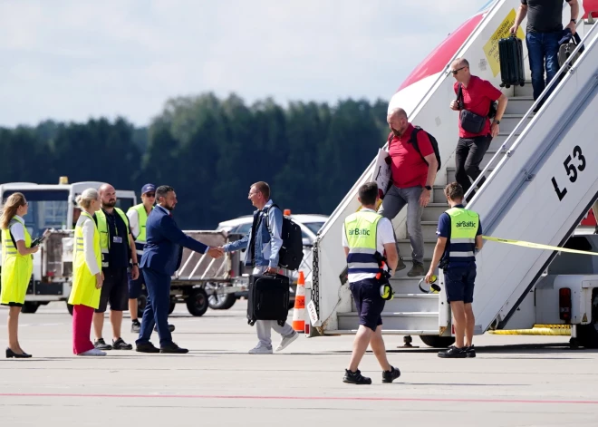 Спасибо, что не спецрейсом! Во сколько обошлись полеты Ринкевича на Олимпийские игры в Париж