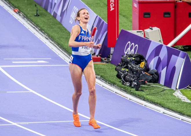 VIDEO: laboja Eiropas rekordu un lauza stereotipu. Francijas skrējēja arī pēc ceturtās vietas olimpiskajās spēlēs ir galvenā uzvarētāja