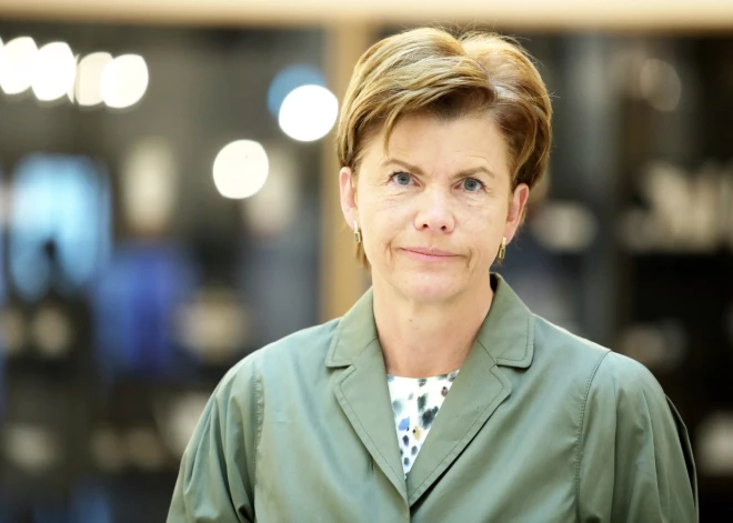 "Для всех это выгодно": еще один министр поддерживает призыв латвийских женщин в армию