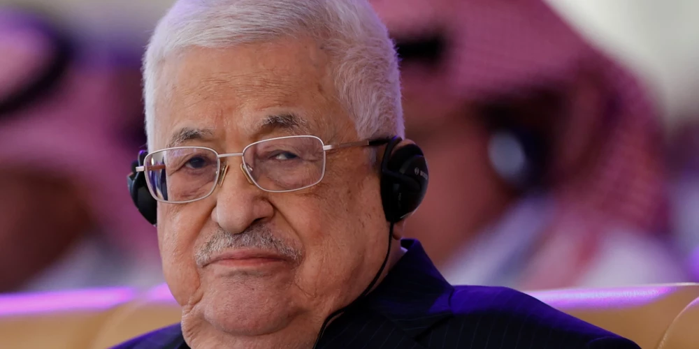 Palestīniešu pašpārvaldes prezidents Mahmuds Abass pošas uz Kremli.