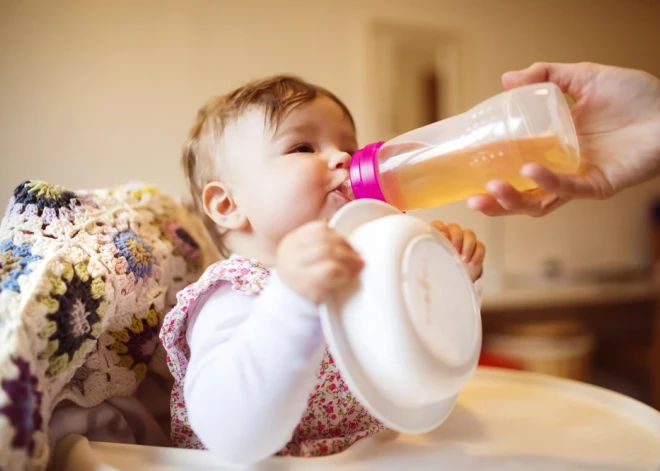 Kuras ārstniecības augu tējas drīkst dot bērniem? Un kurām tējām - kategorisks NĒ