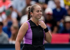 Aļona Ostapenko pirmās sacensības Ziemeļamerikā gan neaizvadīja pārāk sekmīgi, izstājoties jau otrajā kārtā.